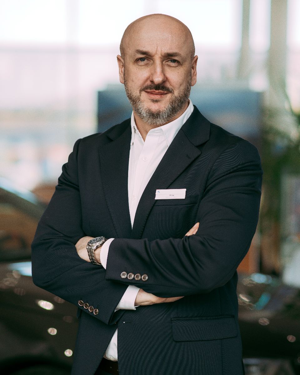 Piotr Dudek Kierownik Działu Sprzedaży Samochodów BMW