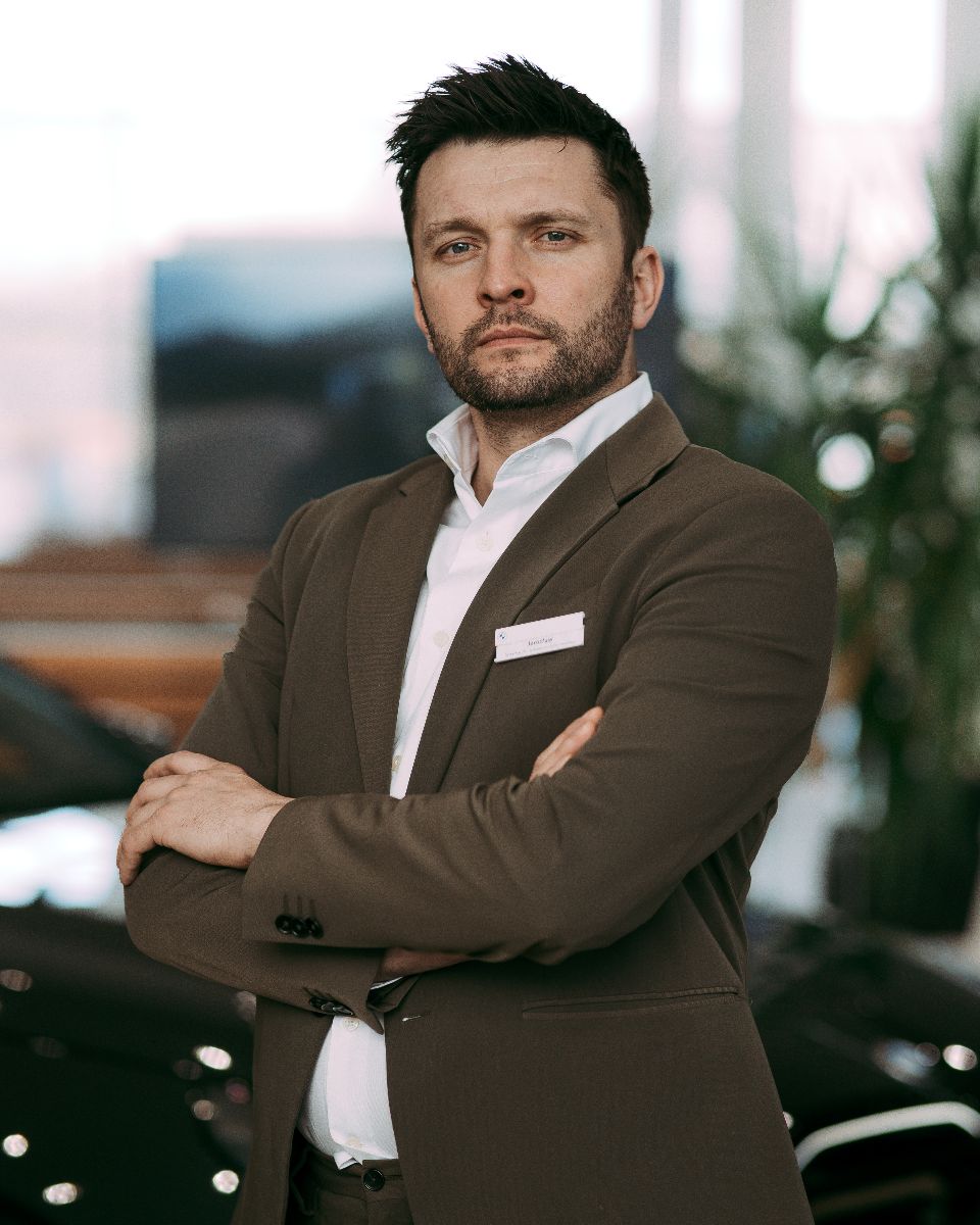 Jarosław Piechura Doradca ds. Sprzedaży Samochodów BMW